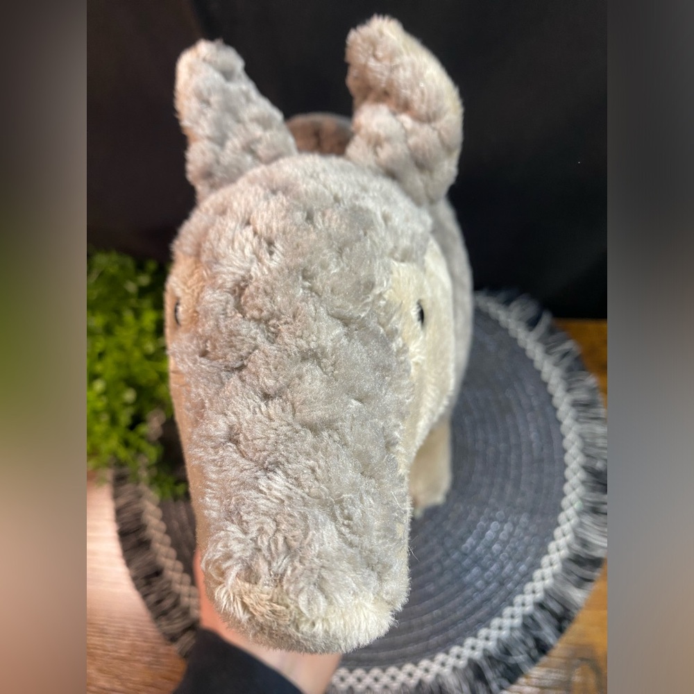 WILD REPUBLIC ARMADILLO PLUSH
STUFFED ANIMAL - Picture 8 of 10